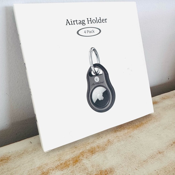 Black Airtag Holder Keychain Set of Four - NWT - New - Picture 7 of 7